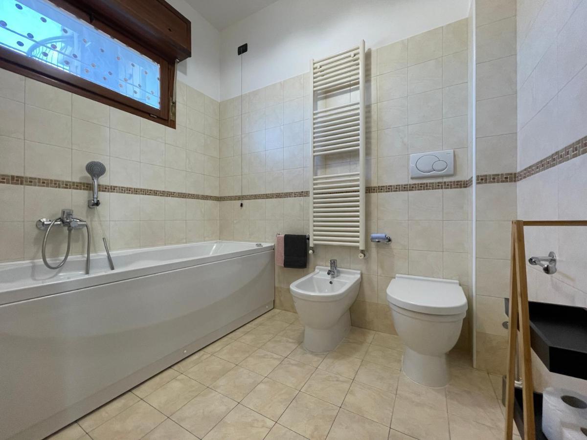 Casa Katiu' Due Camere Indipendenti In Appartamento Di 83 Mq LʼAquila Extérieur photo